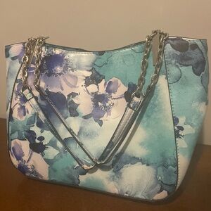 Floral Blue and White Women's Bag